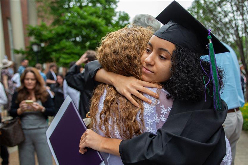 Seniors graduate from Vanguard Virtual High